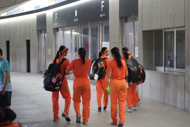 埼玉栄高校女子陸上部　リュック 富士北麓ワールドトライアル2024 女子走幅跳 池上瑠依 埼玉栄